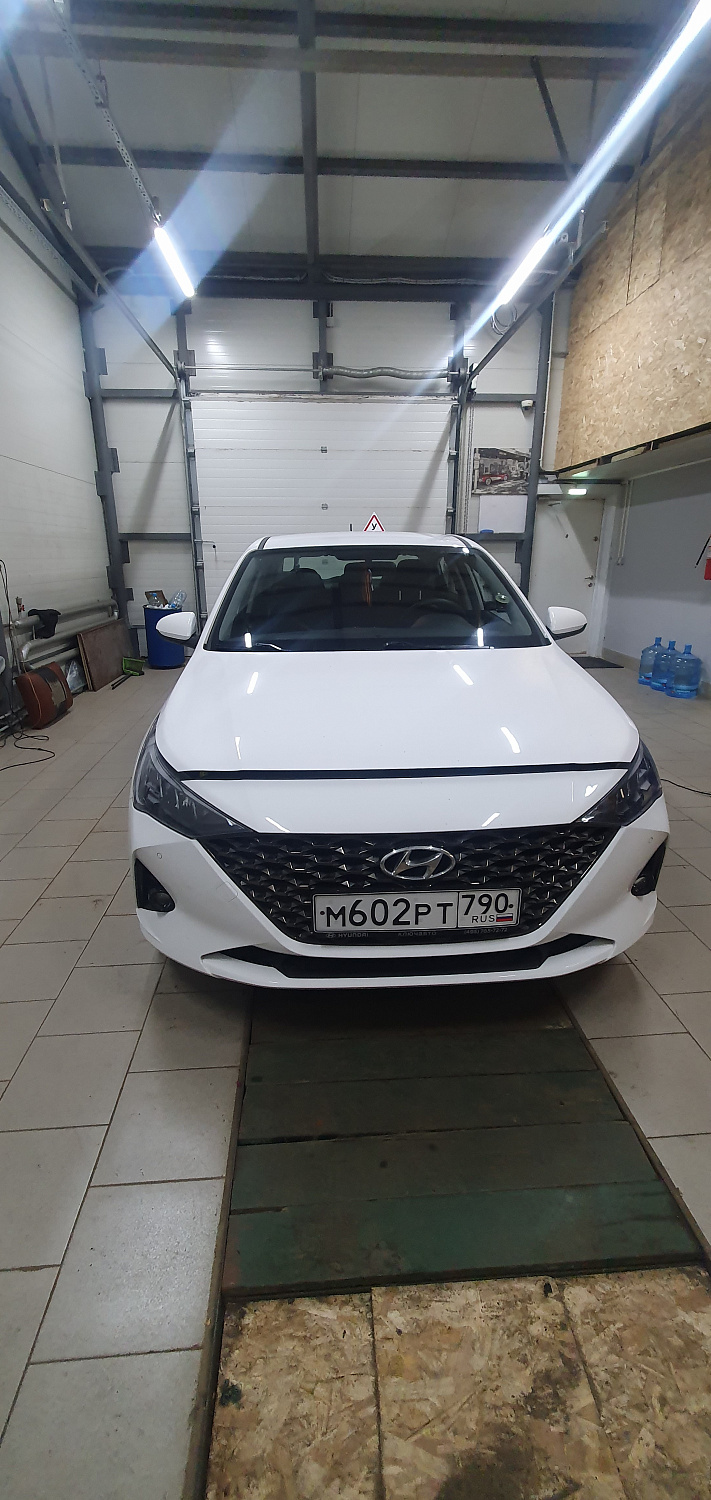 Установка тросовых педалей на Hyundai Solaris  (автомат, 1 шт.)