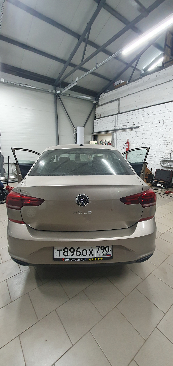 Установка тросовых педалей на Volkswagen Polo 2020 г. (автомат, 1шт.)