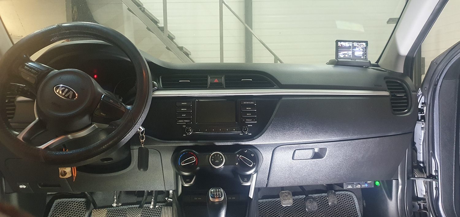 Установка видеонаблюдения для Kia Rio 