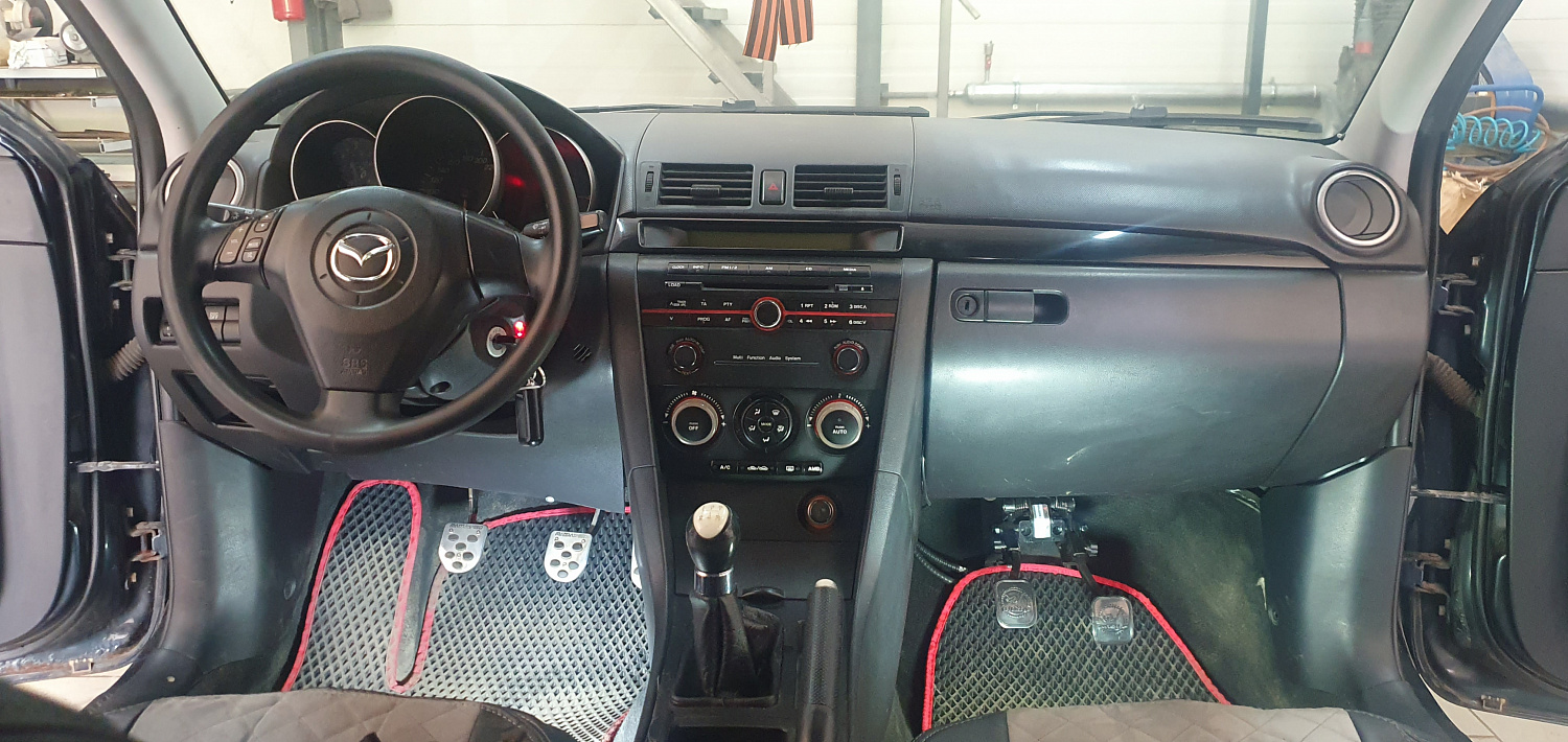 Установка тросовых педалей на Mazda 3 2005 (механика, 2шт.)