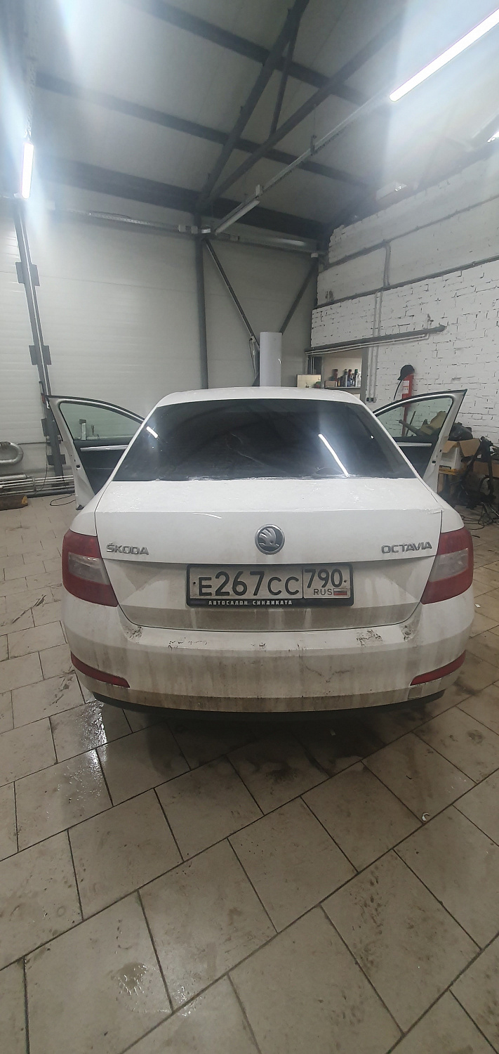 Установка тросовых педалей на Skoda Octavia (автомат, 1шт.)