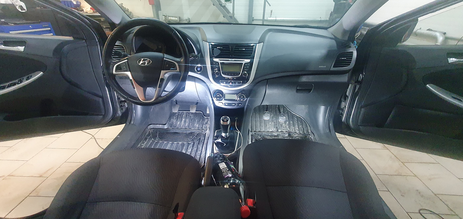 Установка тросовых педалей на Hyundai Solaris (механика, 2шт.)